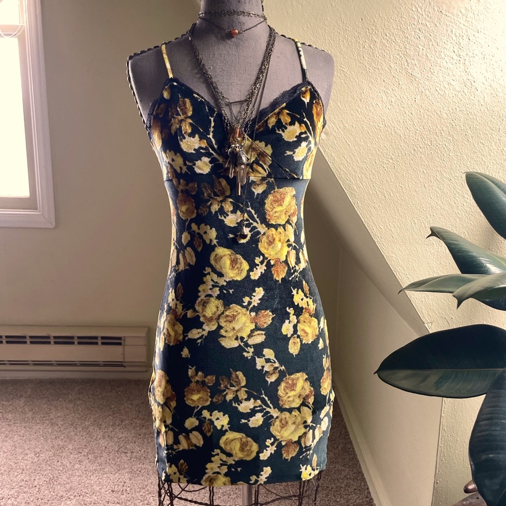 Urban Outfitters Body-con Mini